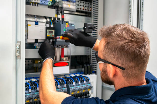 Best 24-Hour Electrician  in Williston Highlands, FL