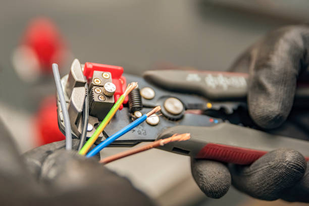 Affordable Emergency Electrician in FL